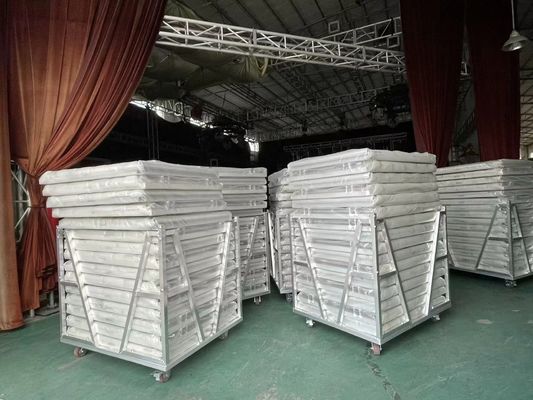 Безопасное и комфортное мероприятие с LEDIKA Crowd Control Barrier Perfect